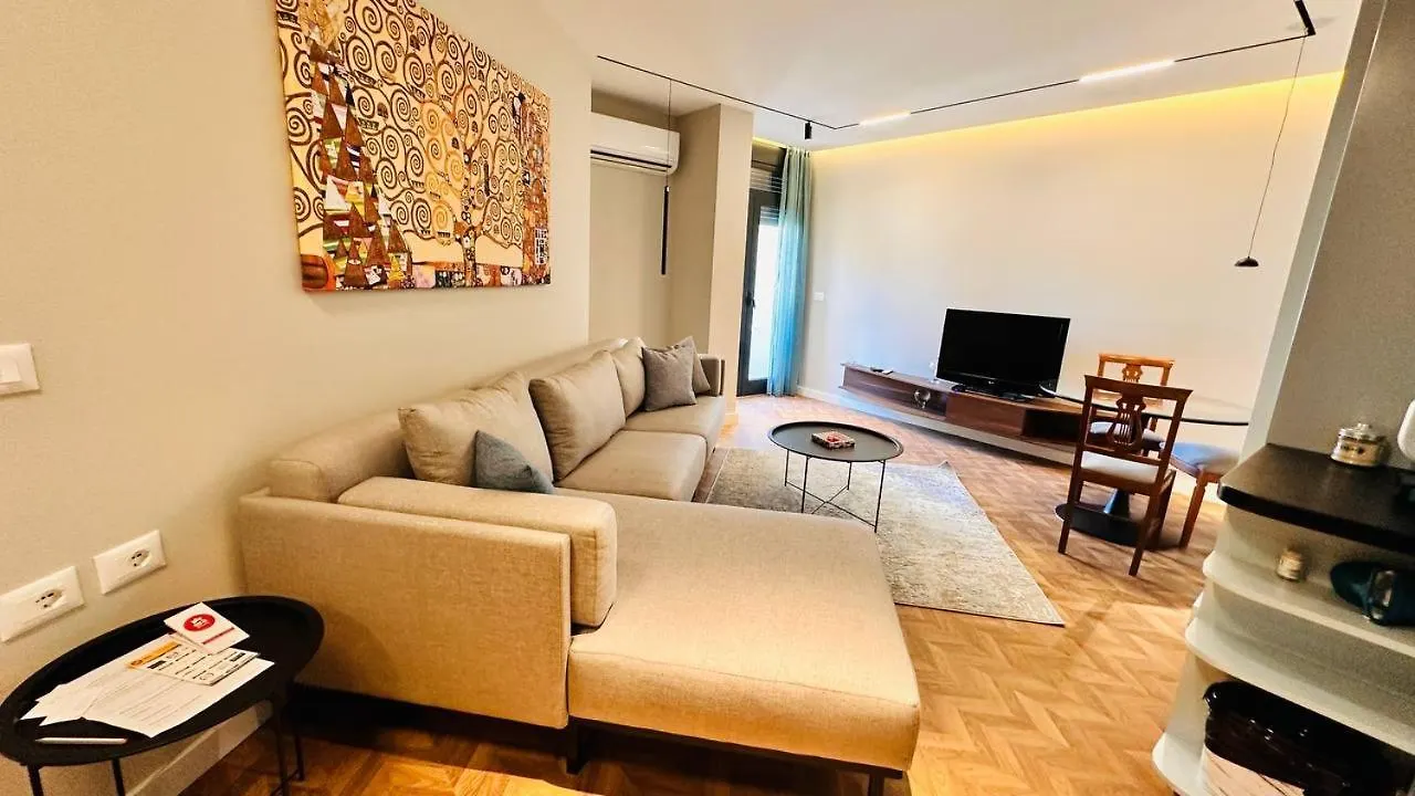 Koa Guesthouse Stadium Congress Elite Orl Embassy Tirana Apartment